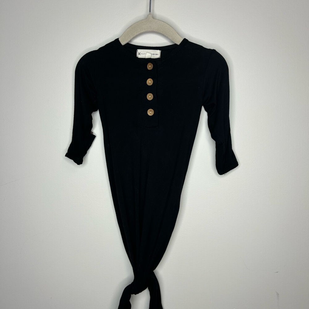 PAPILLON BEBE Black Knotted Baby Onesie with Wooden Buttons